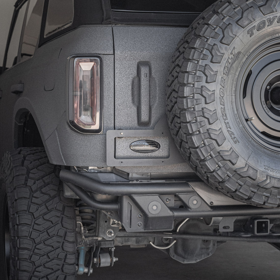 OVALAY Blackout Oval Emblem Cover for 6G Ford Bronco - US Flag