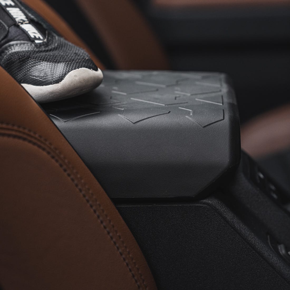 Komodo: Armrest Armor for 6G Bronco Center Console