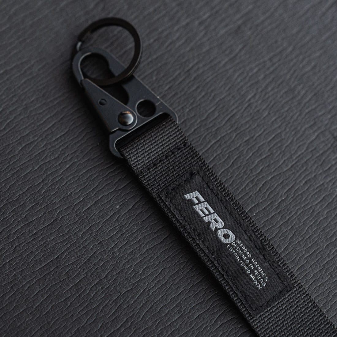 Clash Hook Loop Lanyard - Stealth Black